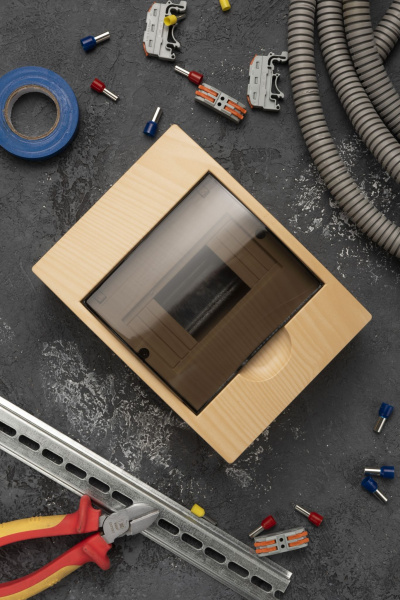 Купить EKF PROxima Щит распределительный навесной ЩРН-П- 6 светлое дерево IP41