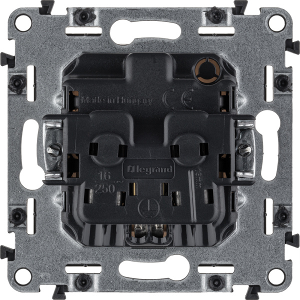 Купить Legrand Valena LIFE DIY Бел Розетка 1-ая с/з с защитными шторками, безвинт.зажим 753420