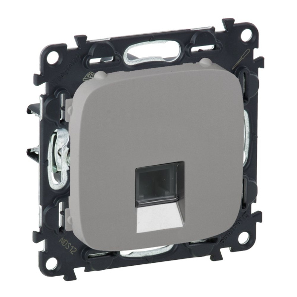 Купить Legrand Valena ALLURE DIY Алюм Розетка комп(RJ45) 1-ая 5 кат UTP 753940