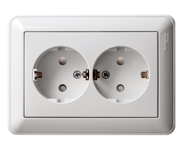 Купить Systeme Electric Wessen 59 Бел Розетка 2-ая с/з с защитными шторками (в сборе, с рамкой)