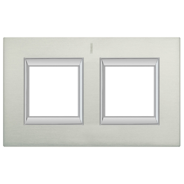 BT Axolute Алюминий Рамка 2+2 мод прямоугольная (надпись вертикально) HA4802/2XC