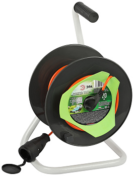 ЭРА Удлинитель силовой RP-1e-3х0.75-20m на пластиковой катушке c заземлением 1 розетка 20м ПВС 3х0,75мм2