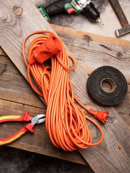 Купить EKF PROxima Удлинитель "Зевс 2.0" 20м без заземления ПВС 2*0,75 10А/2,3кВт