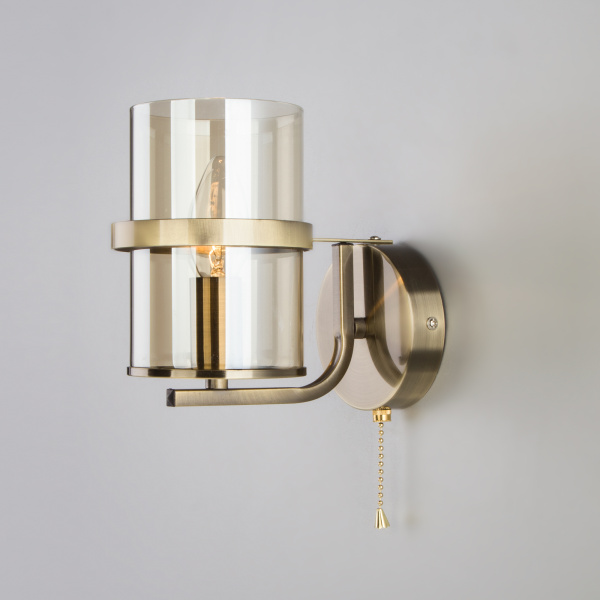 Eurosvet Классическое бра со стеклянным плафоном 60085/1 античная бронза a043710