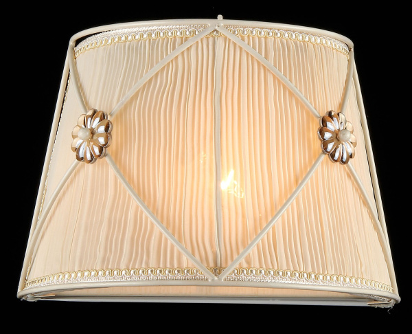 Maytoni Elegant Lea Жемчужный белый Бра 1xE14 40W ARM369-01-G Купить Maytoni Elegant Lea Жемчужный белый Бра 1xE14 40W ARM369-01-G