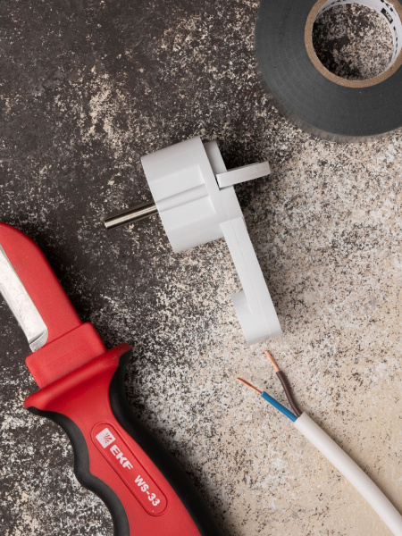 Купить EKF PRO Вилка угловая плоская с/з белая "СТЕЛС" 16А 250В