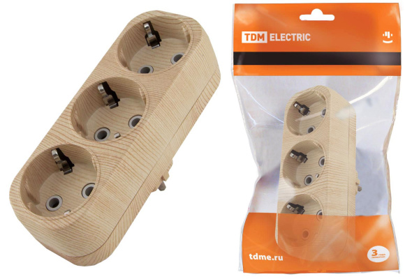 TDM Блок на 3 гнезда 2П+З плоский 16А 250B "Эко" (сосна) SQ1806-0076