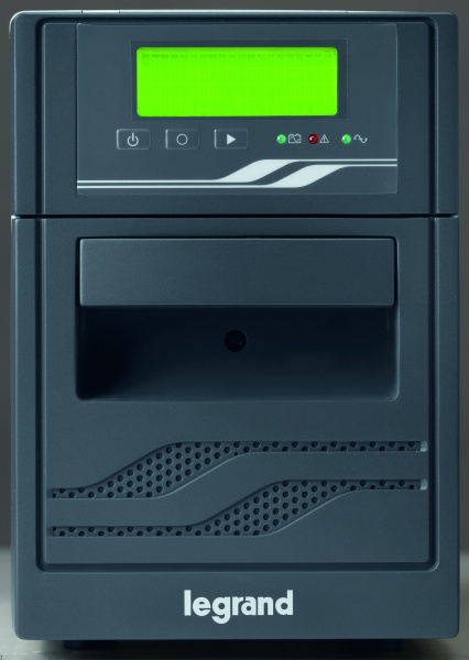 Купить Legrand ИБП NikyS 1кBA IEC USB /RS232 310006