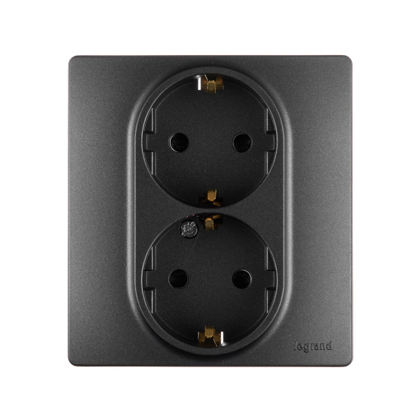Купить Legrand Etika Антрацит Розетка 2-ая с/з со шторками, авт. клем. 672633
