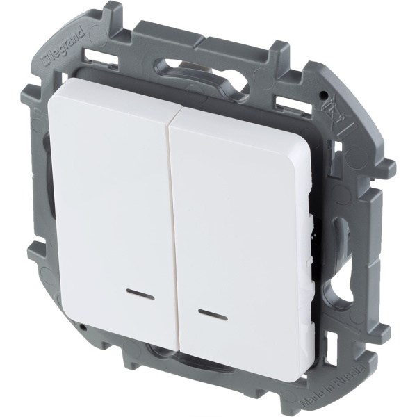 Купить Legrand INSPIRIA Белый Выключатель двухклавишный с подсветкой/индикацией 10 AX - 250 В 673630