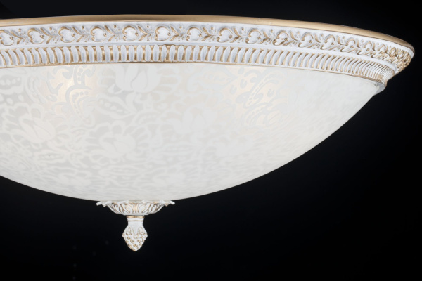 Maytoni Ceiling & Wall Pascal Белый с Золотом Настенно-потолочный светильник 4xE27 40W C908-CL-04-W Купить Maytoni Ceiling & Wall Pascal Белый с Золотом Настенно-потолочный светильник 4xE27 40W C908-CL-04-W