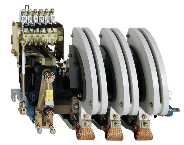 Купить SE Contactors F Контактор 1100А AC в сборе LC1BP33F22