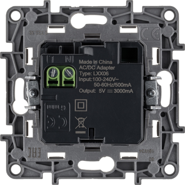 Купить Legrand ETIKA Белая Зарядка USB C-C 672235