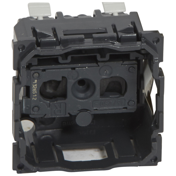 Legrand Celiane Мех Розетка 2К французский стандарт 067110