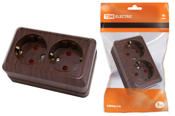 TDM Розетка двойная 2П+З открытой установки с з/ш IP20 16А, бук "Ладога" SQ1801-0040