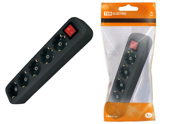 TDM Колодка розеточная 5 гнезд 2П+3 с выключателем16А 250В черная SQ1806-0137