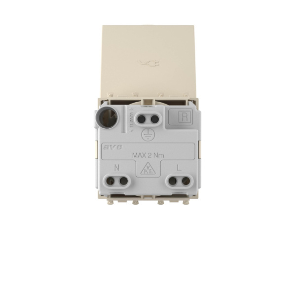 Купить DKC Розетка с крышкой модульная, 2P+E, с з/ш, "Avanti", "Ванильная дымка", 2 модуля