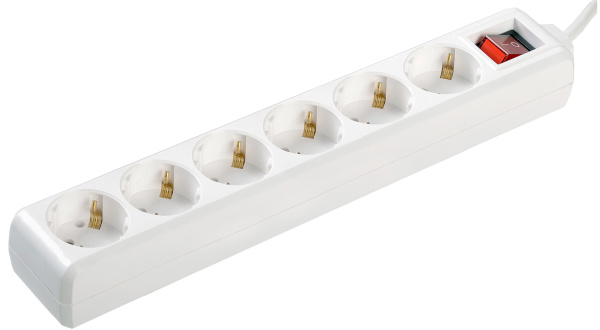 IEK Удлинитель У06К-выкл. 6 мест 2Р+PЕ/5метров 3х1мм2 16А/250