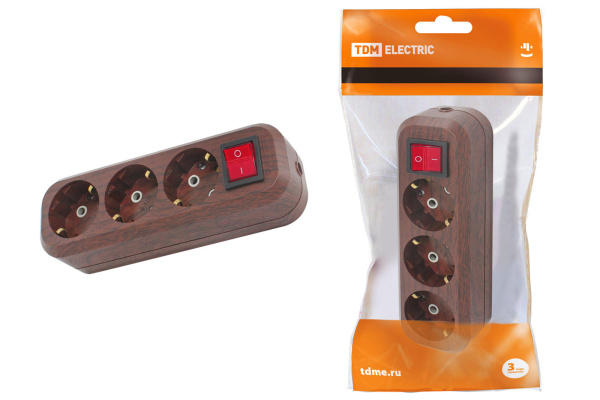 TDM Колодка розеточная 3 гнезда 2П+3 с выключателем16А 250В "Эко" (бук) SQ1806-0063