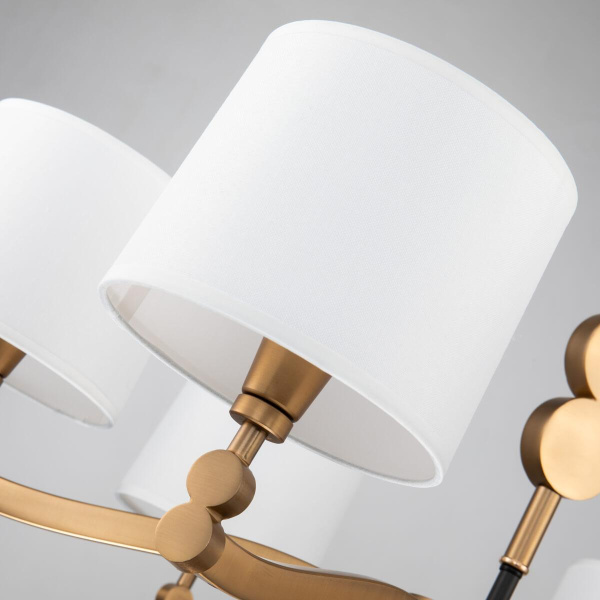 Купить Favourite 2624-6P подвесная люстра Каркас цвета латунь, плафоны из белого шелка