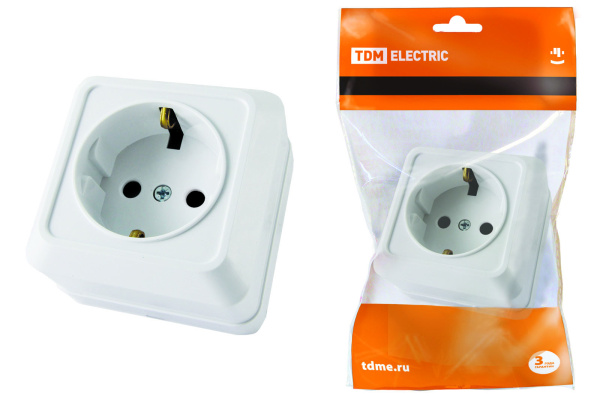 TDM Розетка 2П+3 открытой установки IP20 16А 250В (керамика) белая "Ладога" SQ1801-0111