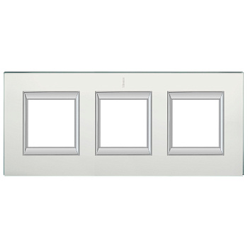 BT Axolute Матовое стекло Рамка 2+2+2 мод прямоугольная (надпись вертикально) HA4802/3VSA