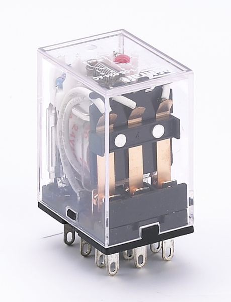 DEKraft Промежуточное реле 3 конт. с инд. LED 5А 12В AC ПР-1 23222DEK