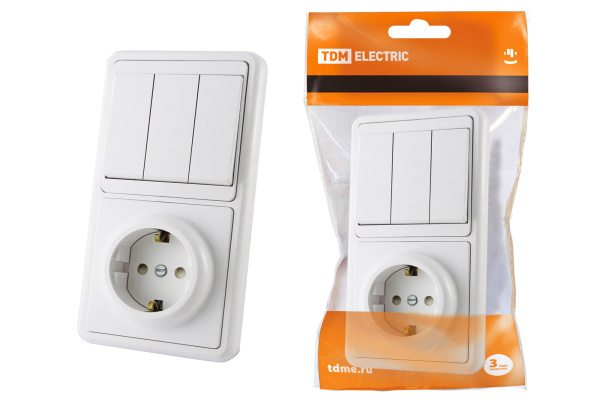 TDM Блок комбинированный БКВР 3-х кл. выкл + розетка 2П+З с з/ш SQ1813-0003