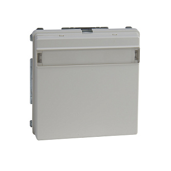 SE Merten Aquadesign Полярно-Бел Розетка Schuko с крышкой и полем для надписи, с защитными шторками, безвинт. зажим MTN2312-7219