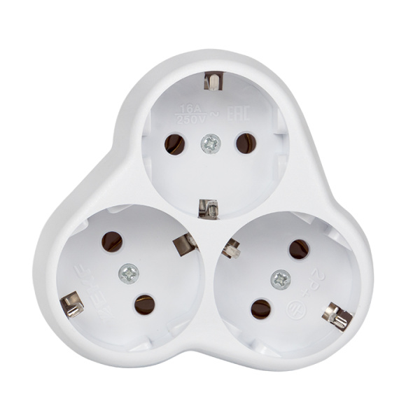 Купить EKF PROxima Тройник 3 гн. с/з круглый бел. 16А 250В ATK16-3