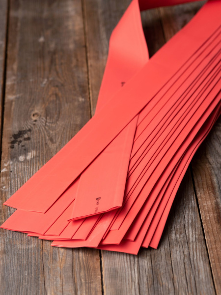 Купить EKF PROxima Термоусаживаемая трубка ТУТ нг 30/15 красная в отрезках по 1м