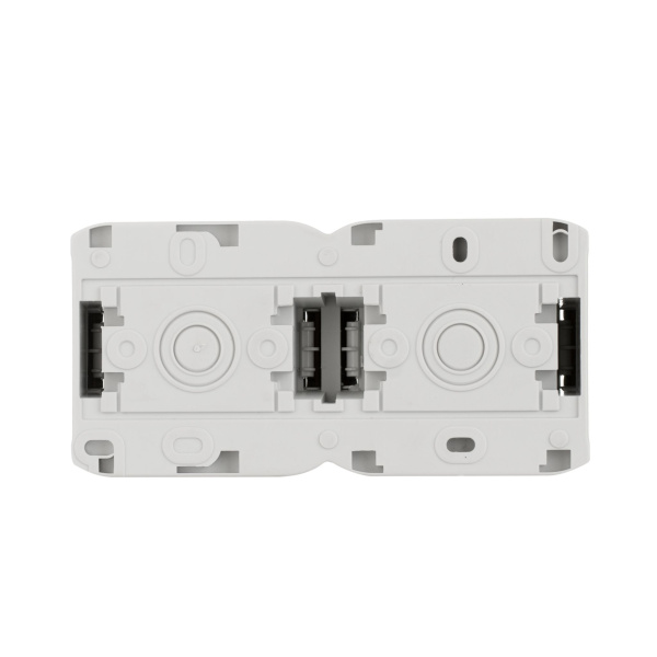 Купить Legrand Quteo Сер Розетка 2-я с/з с шт IP44 782353