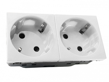 SPL Розетка 2 x 2К+3 под углом 45° Mosaic белая двойная (077252 - SPL - 200003)