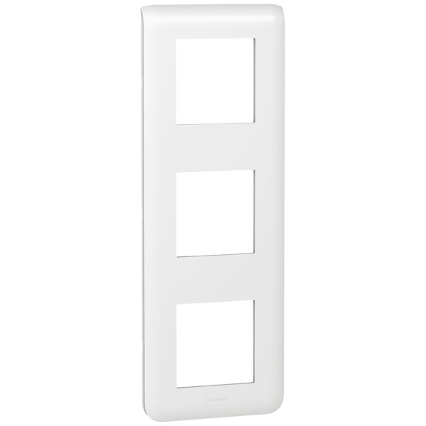 Legrand Рамка 3х2 модуля вертикальная 078823