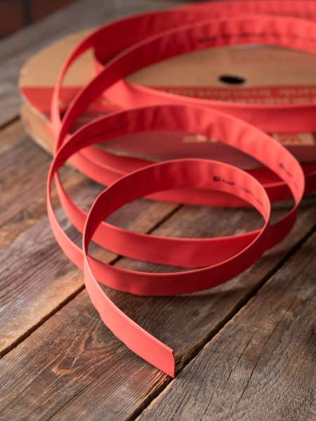 Купить EKF PROxima Термоусаживаемая трубка ТУТ нг 16/8 красная рулон