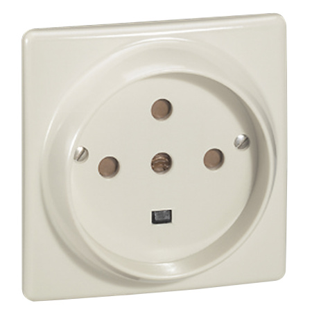 Legrand Розетка силовая 3P+N+E 32A 055817