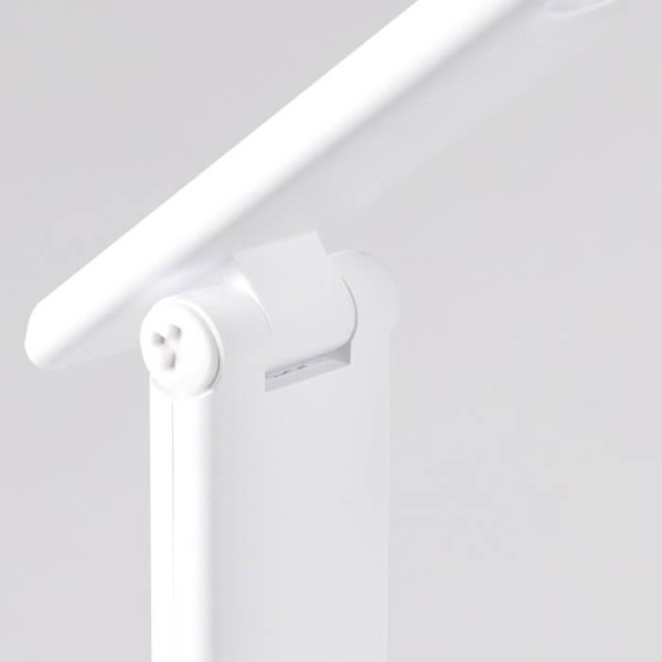 Купить Ambrella Светодиодная настольная лампа с RGB подсветкой DE530 WH белый LED 3000-6400K+RGB 8W