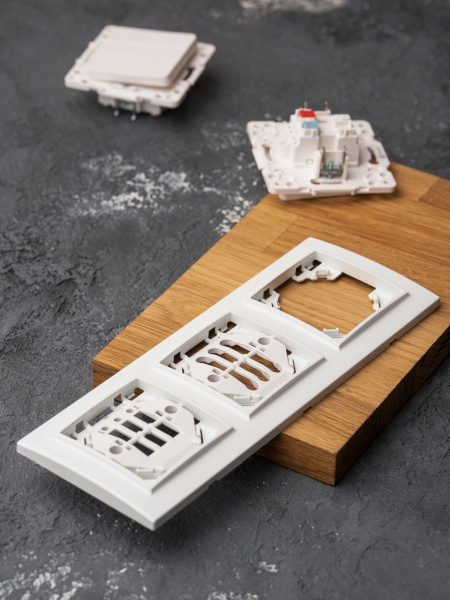 Купить EKF Basic Минск Белый Рамка 3-ая горизонтальная