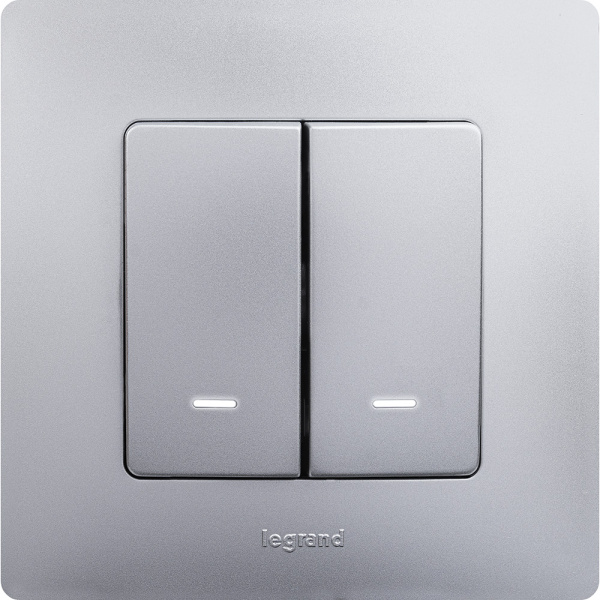Купить Legrand Etika Алюминий Выключатель 2-клавишный с подсветкой/индикациейавт, автоматические клеммы, 10 AX, 250 В 672404